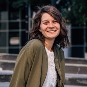 Meet your Posher, Alina